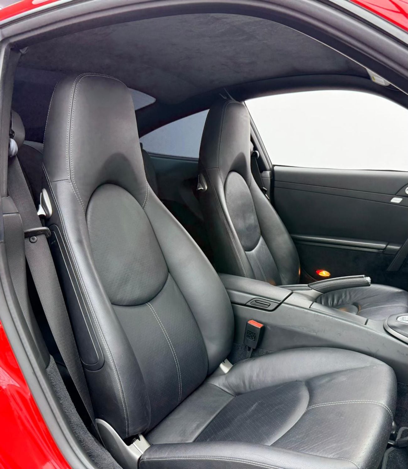 Porsche 911 CARRERA 4S 2005 Porsche 911 Carrera 4S, Full Porsche Service History, Japanese Specs.