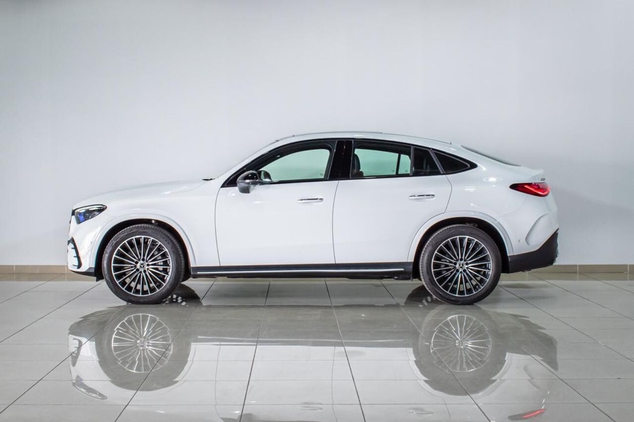 مرسيدس بنز GLC 200 COUPE - BRAND NEW