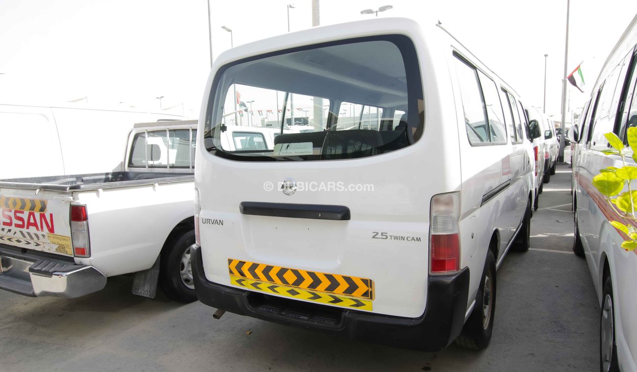 Nissan Urvan