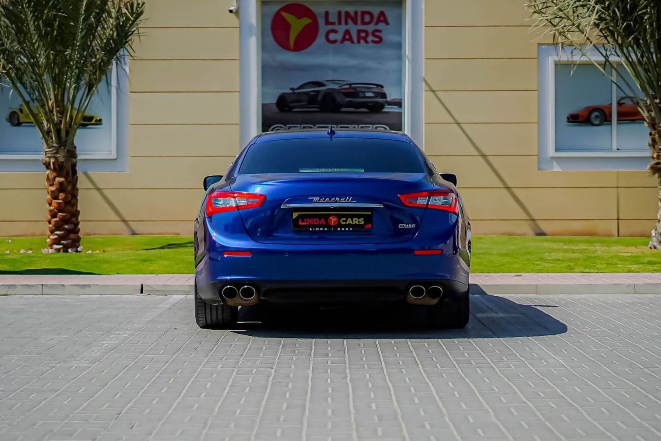 Maserati Ghibli Std 3.0L Maserati Ghibli 2015 GCC for 936.00 AED monthly
