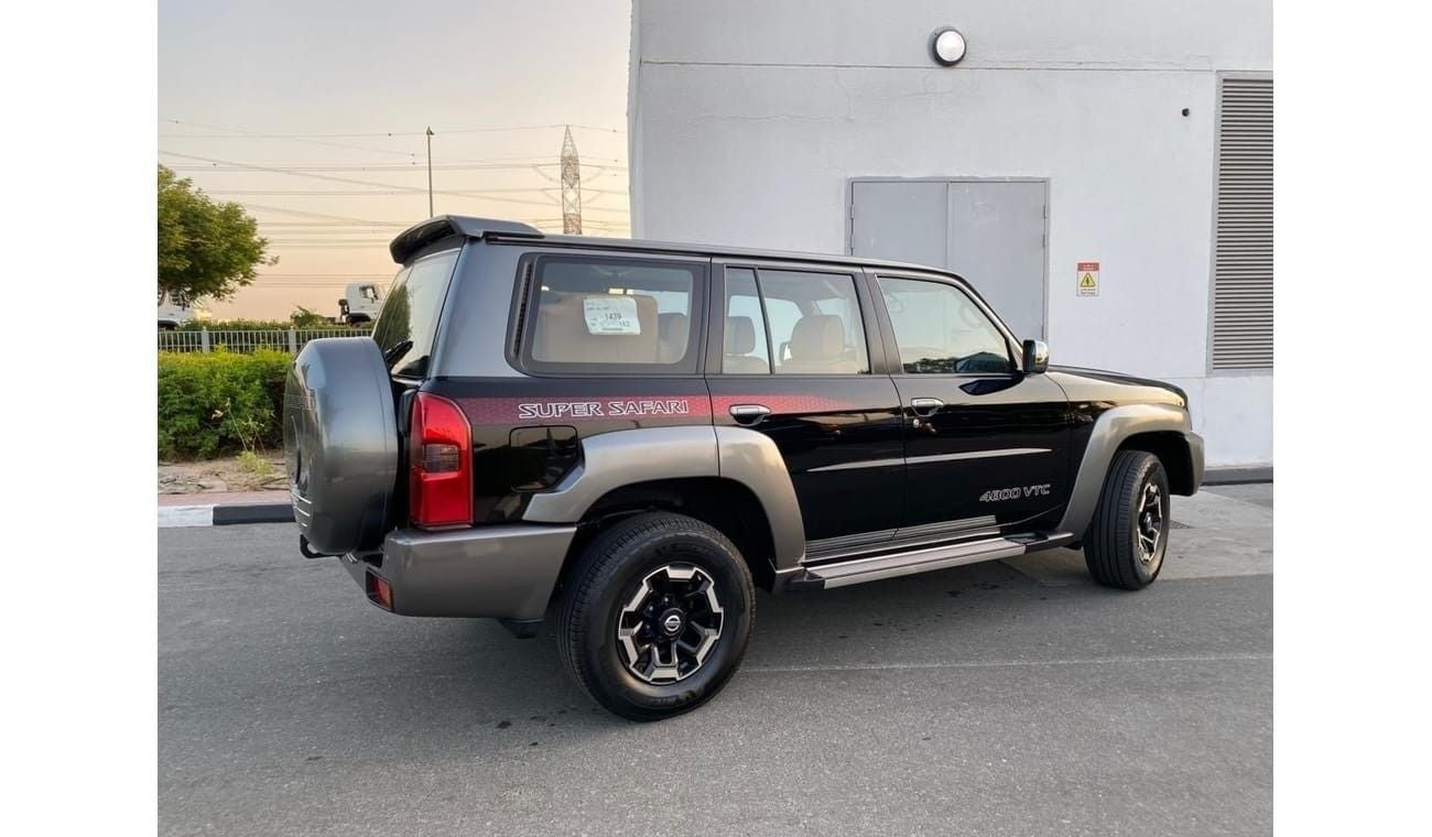 نيسان باترول سوبر سفاري