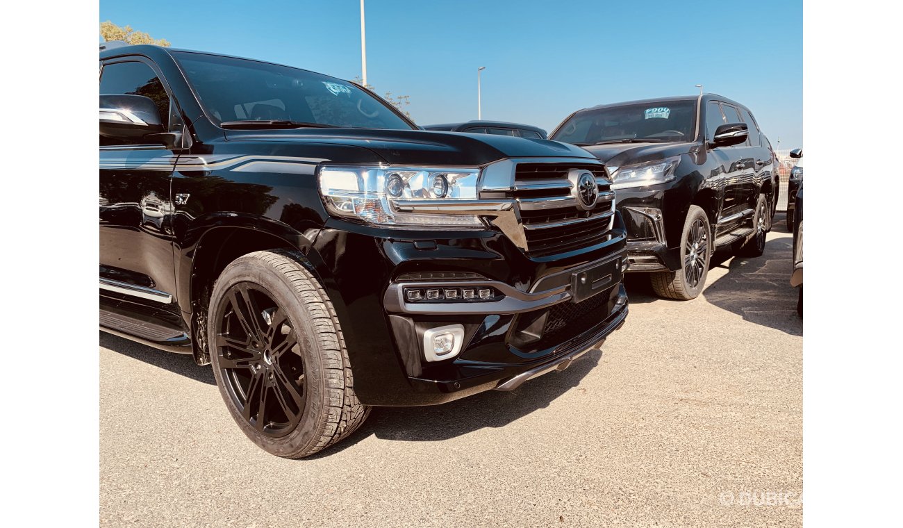 Toyota Land Cruiser 5.7L VXR Sport Kit and 22 inch MBS Forged Rims