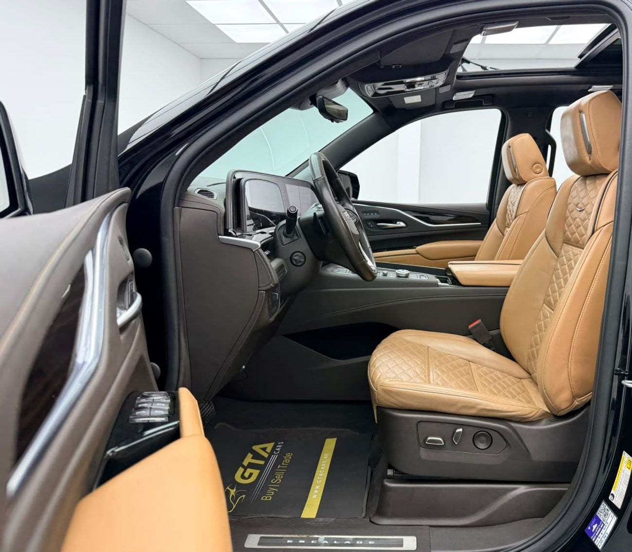Cadillac Escalade SPORT PLATINUM 2022 Cadillac Escalade Sport Platinum, Warranty, Full Cadillac Service History, Fully Loaded, GCC