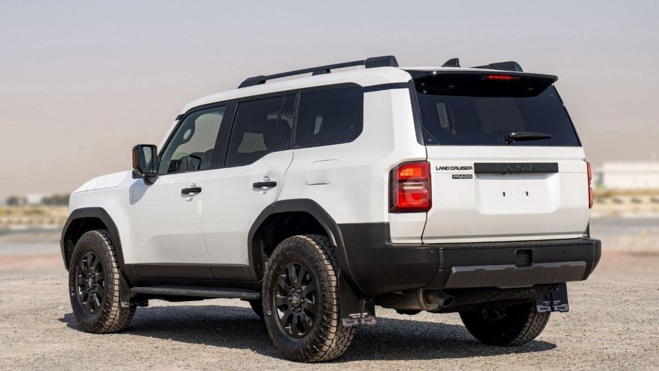 Toyota Prado TOYOTA PRADO 250 2.4P AT FIRST EDITION MY2024 – WHITE
