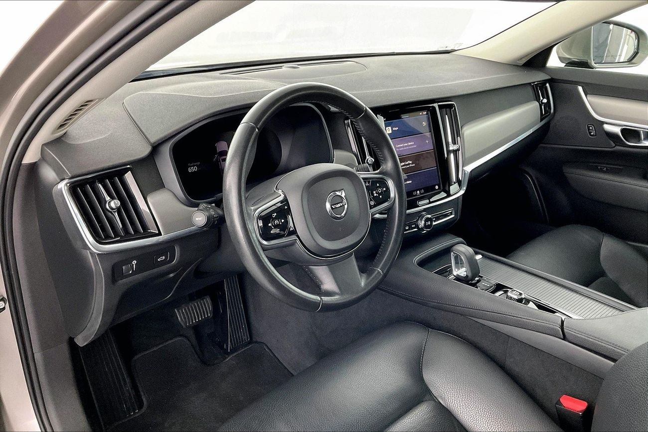 فولفو S90 B5 Momentum | سنة ضمان مجانية | خالية من أضرار الفيضانات