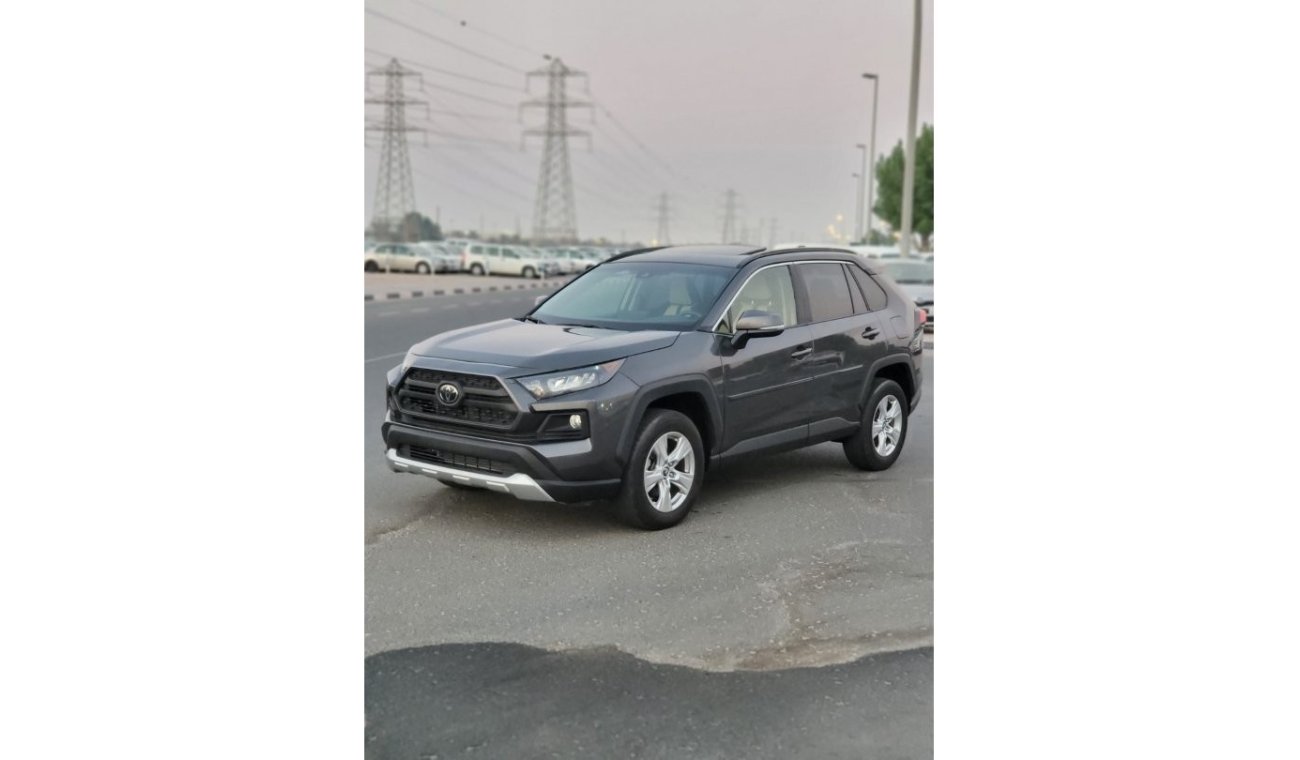 تويوتا راف ٤ TOYOTA RAV4 XLE FULL OPTION