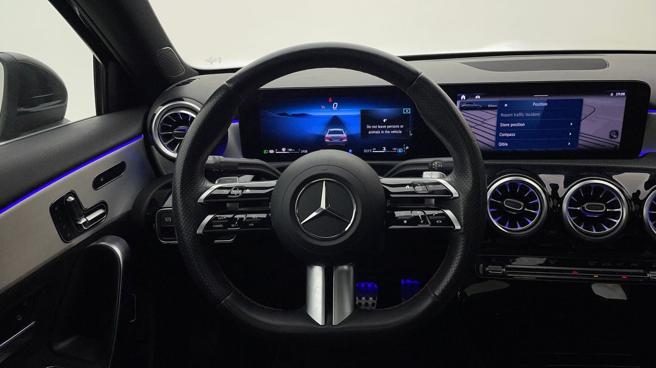 Mercedes-Benz A 200 PREMIUM AMG 1.4 | Zero Down Payment | Home Test Drive