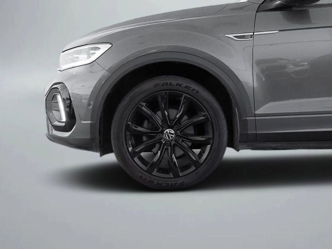 Used Volkswagen T-ROC R-line 1.4L 2023 for sale in Dubai - 869866