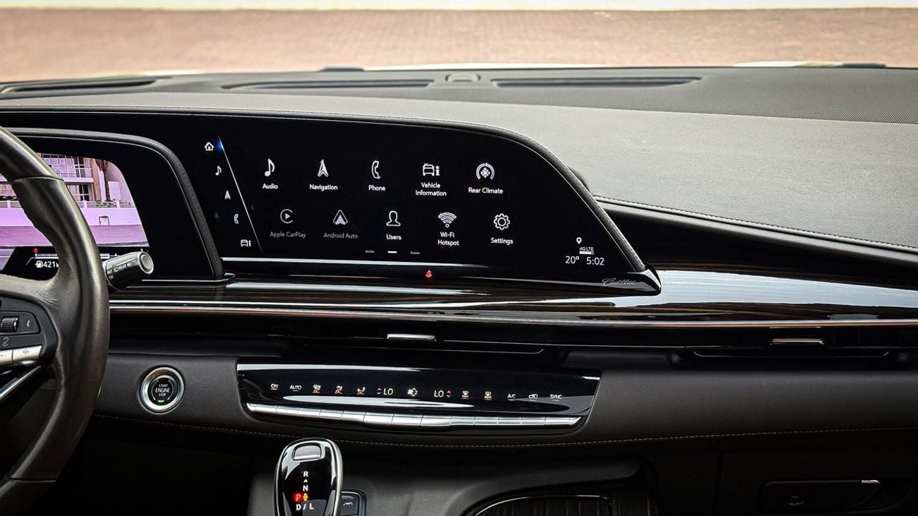 Cadillac Escalade Premium Luxury 6.2L 4WD Premium Luxury - 600 GCC