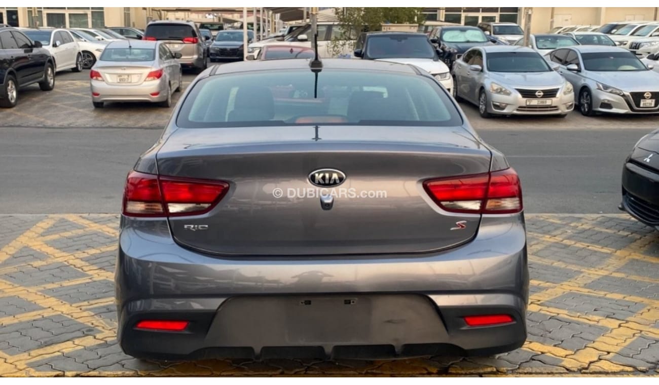 Kia Rio 1.6L V4