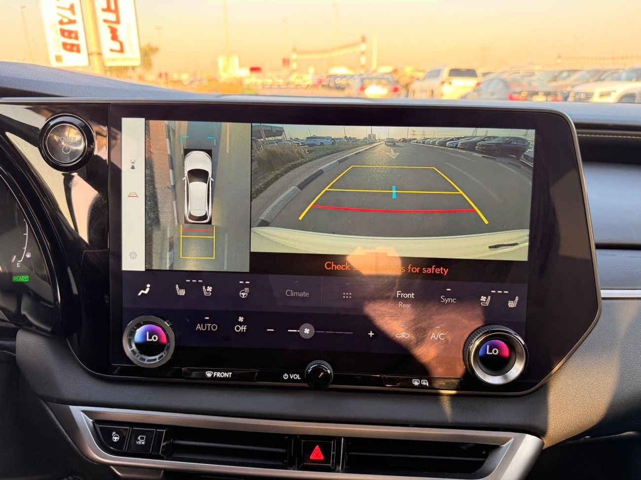 Lexus RX350h Hybrid Base 2.5L Hybrid premium 2.5L AWD