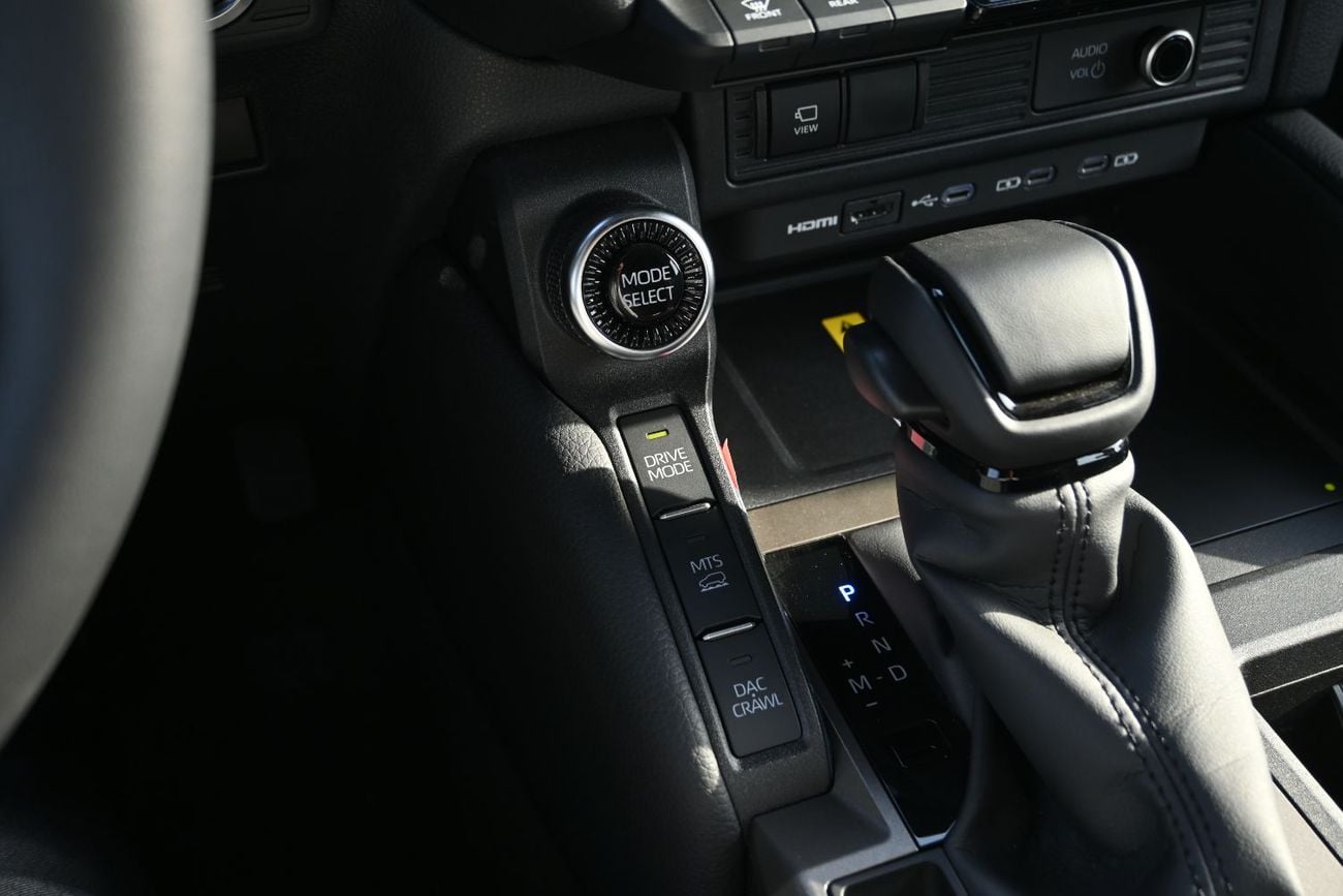 تويوتا برادو Toyota LC Prado Adventure, 2.4L Turbo 4WD Model 2026 Color Black