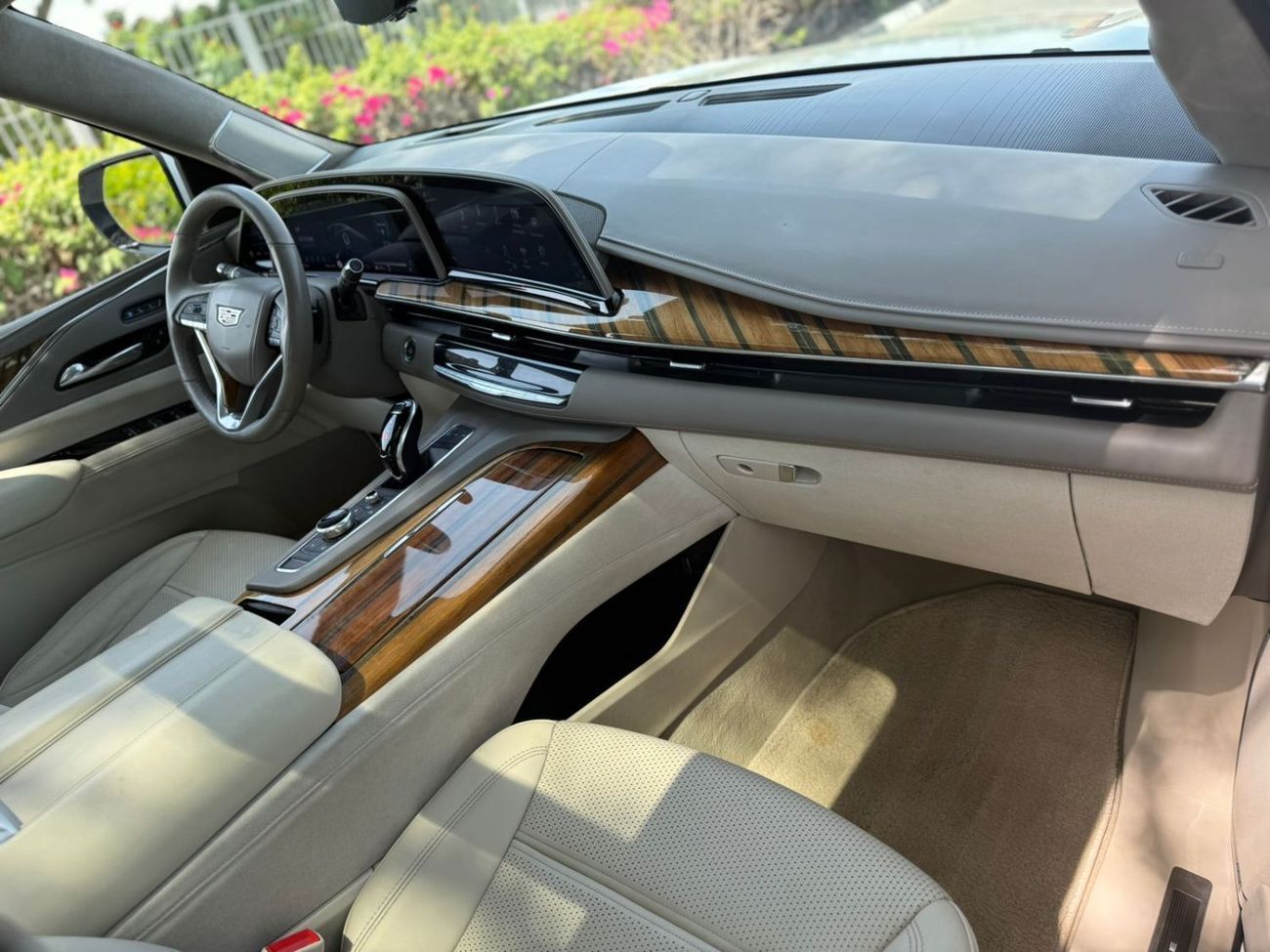 كاديلاك إسكالاد Sport Platinum 6.2L AWD