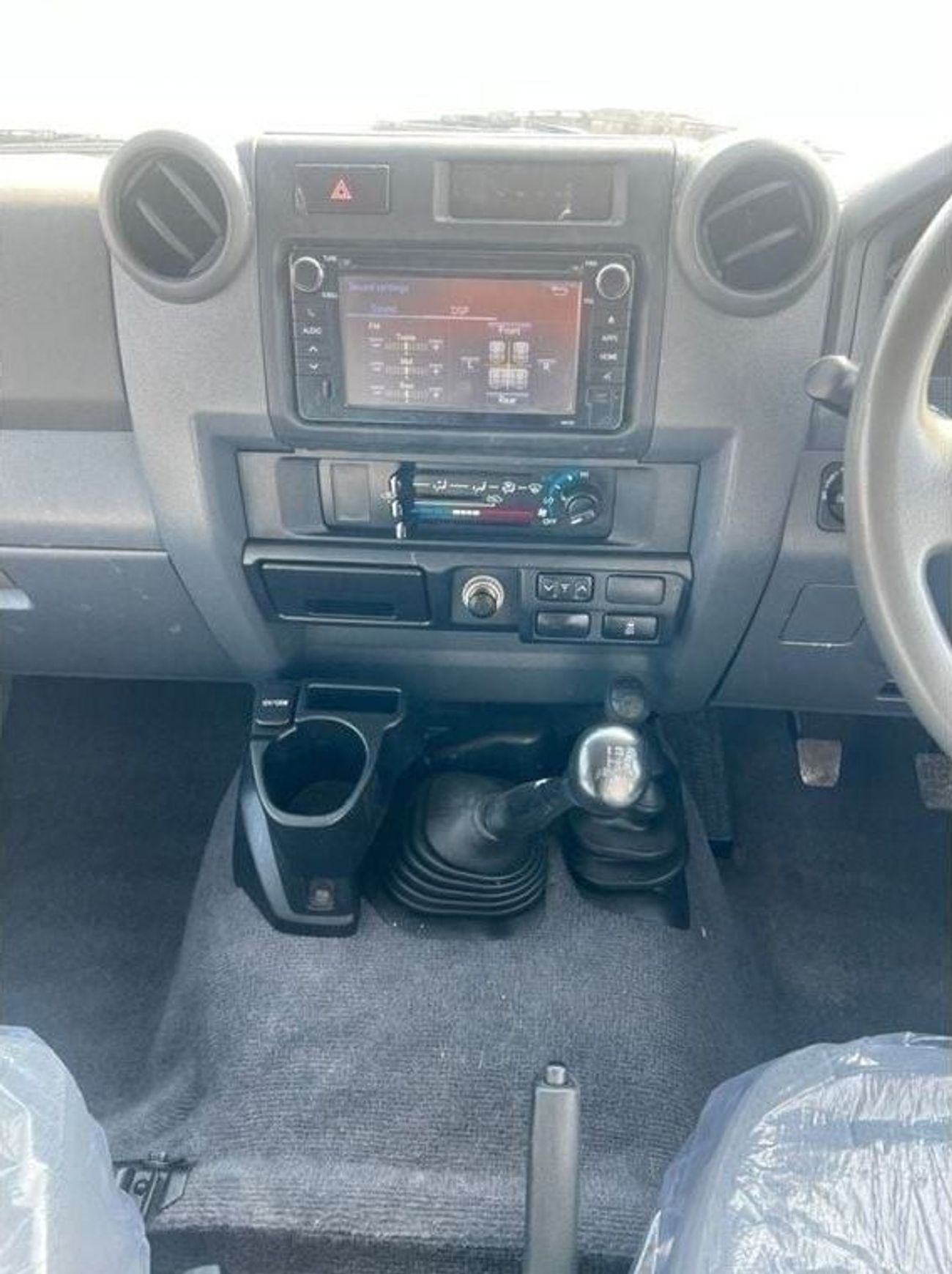 Toyota Land Cruiser Pick Up Diesel 4.5 Liter Right Hand Drive 4 Doors Manual Gear