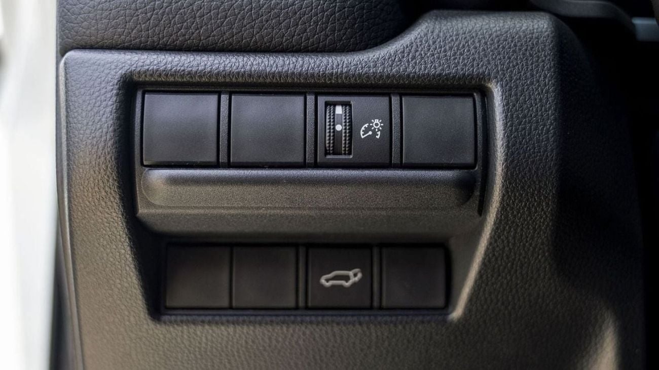 Toyota Prado (LHD) TOYOTA PRADO 250 TXL 2.7P AT LIMITED MY2025 – WHITE