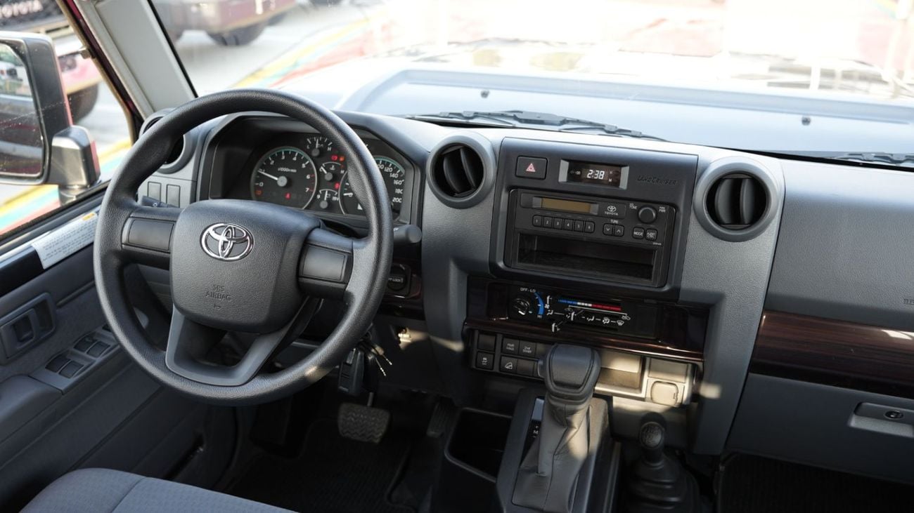 تويوتا لاند كروزر بيك آب TOYOTA LC PICKUP DOUBLE CABIN 4.0L V6 AUTOMATIC TRANMISSION MODEL 2025 WINCH-DIFFLOCK