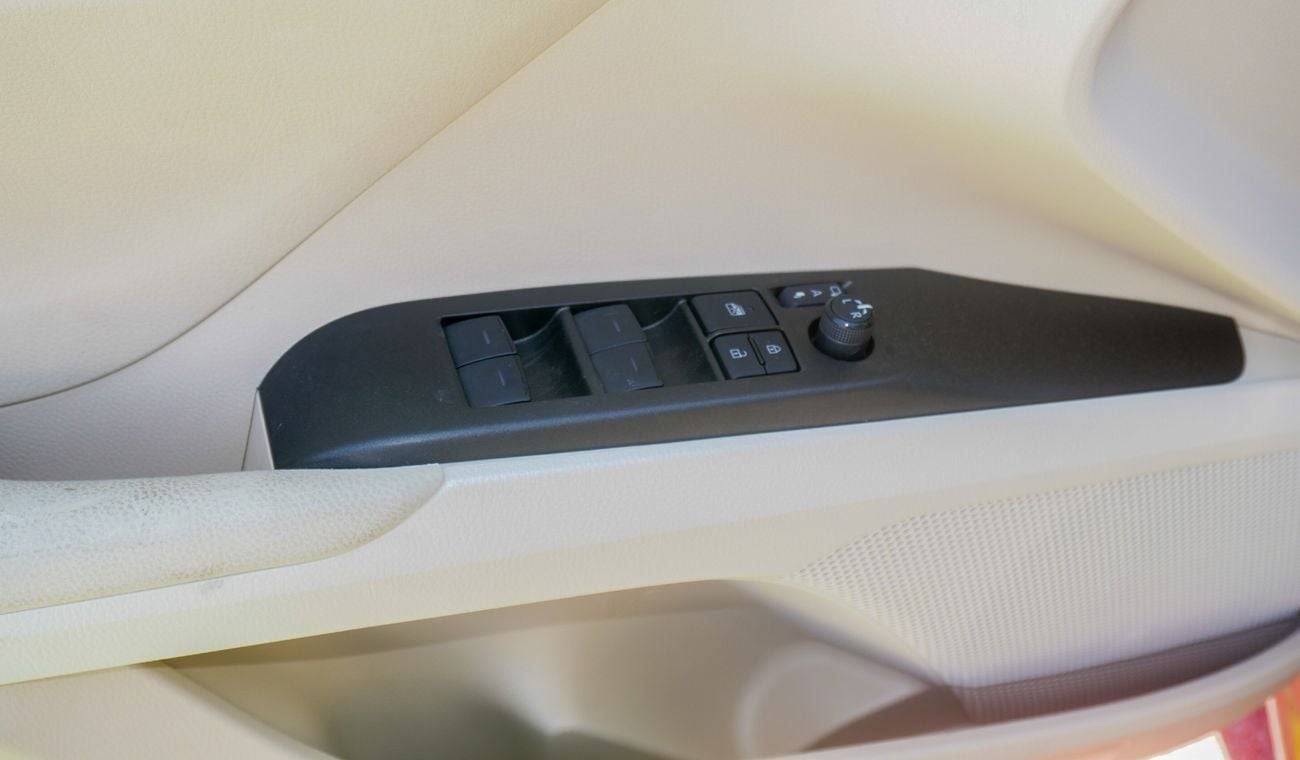 Toyota Camry GLE 2.5L Hybrid