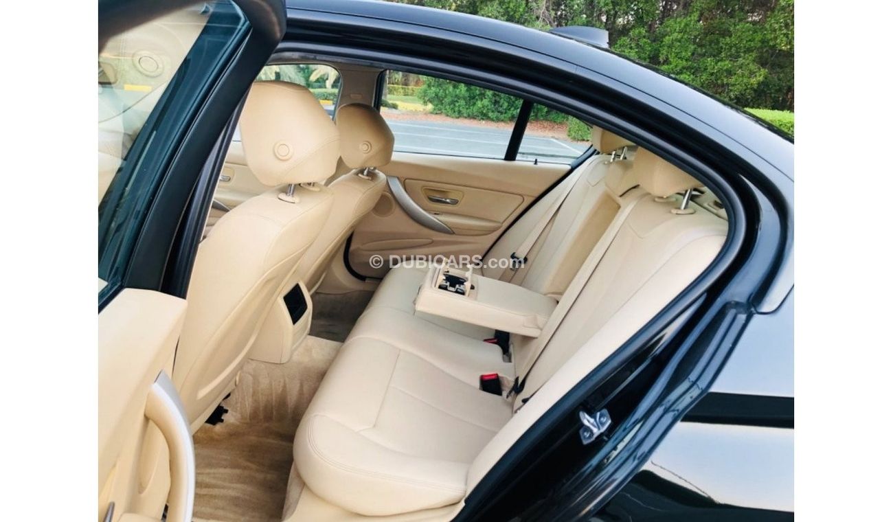 BMW 318i Exclusive MODEL 2016 GCC CAR PREFECT CONDITION INSIDE AND OUTSIDE 1500 TURBO FULL ORIGINAL PAINT ONE