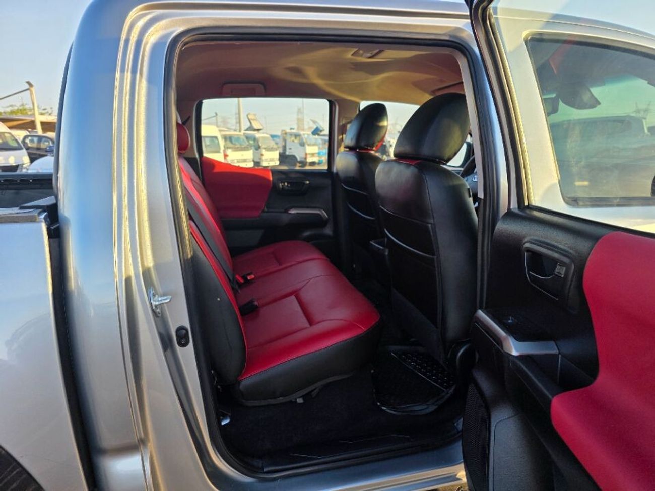 تويوتا تاكوما 2023 Model 4X4 , Push button and leather seats