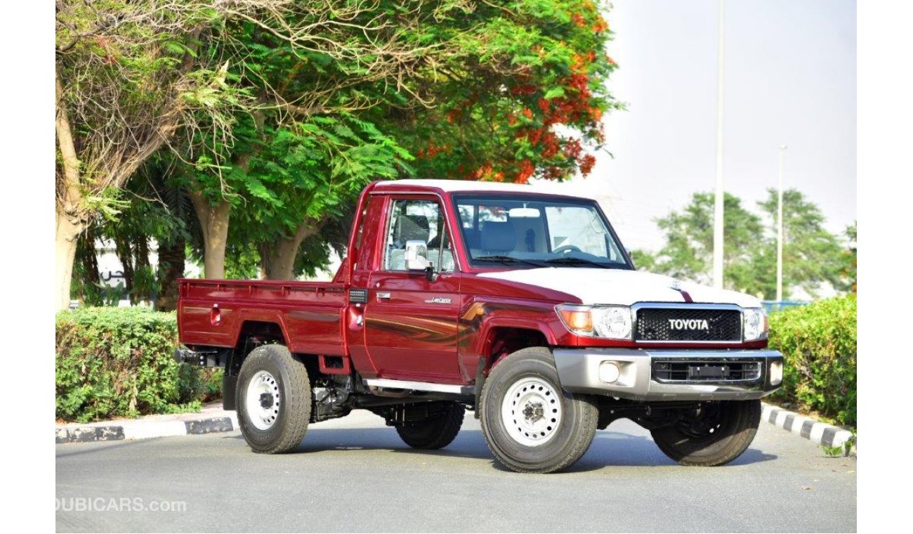 Toyota Land Cruiser Pick Up SC LX V6 4.0L Petrol MT With Diff.Lock