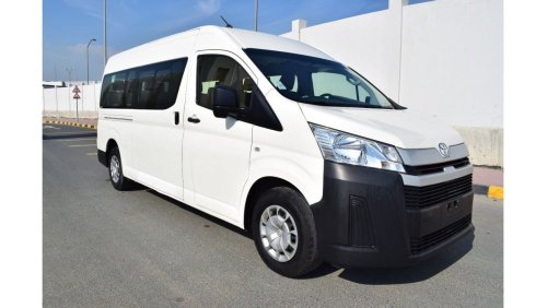 Toyota Hiace Commuter GL High Roof Toyota Hiace Highroof 3.5L 13 Seater Bus A/T , Model:2021. Only done 57000 km