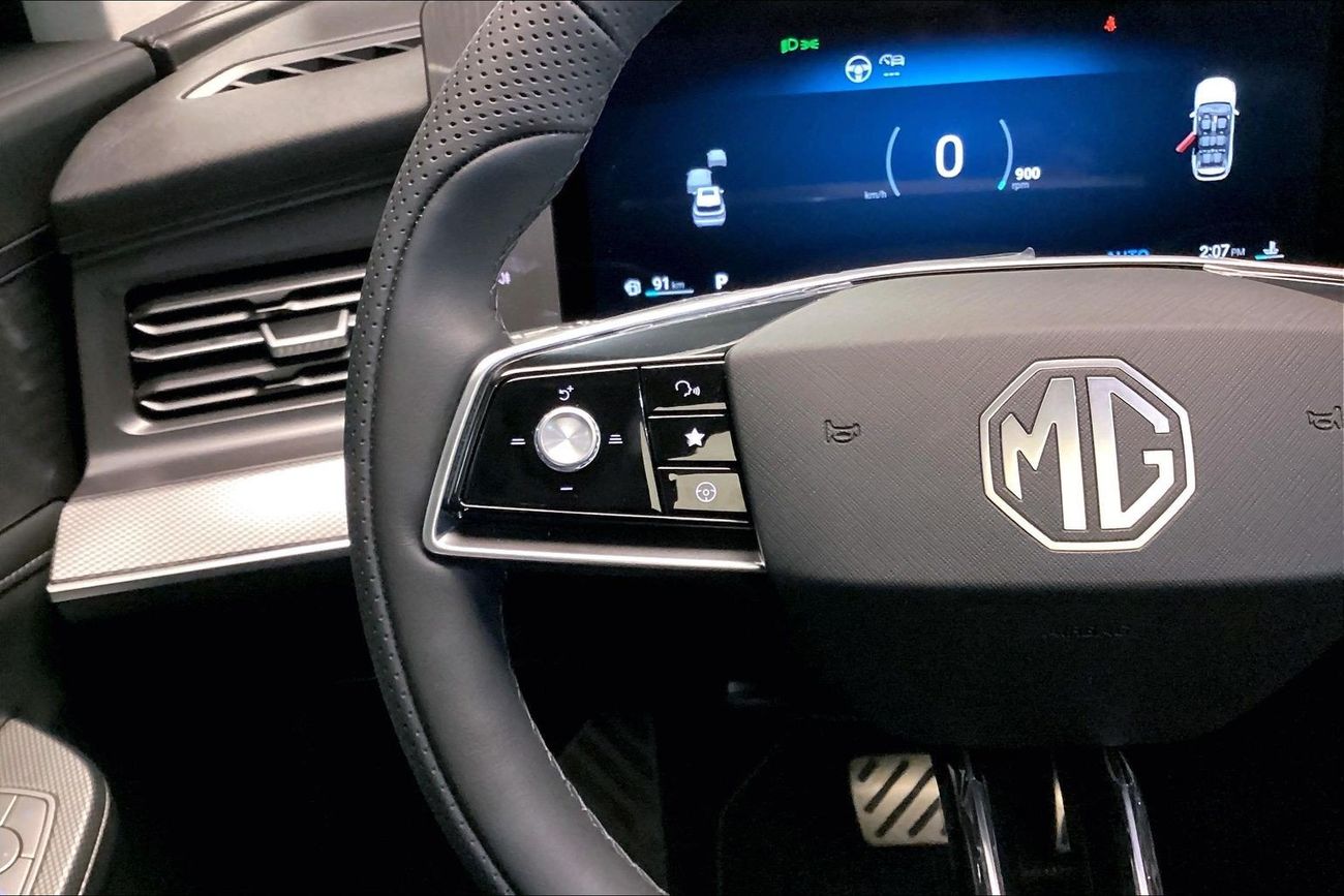 MG RX9 Luxury | National Day | Start 2026 with the ideal drive | Guaranteed Warranty | 0 Down Payment