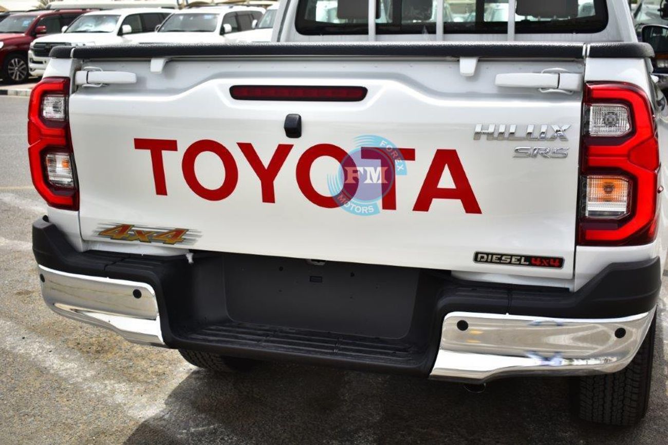 Toyota Hilux Double Cab Pickup SGLX 2.4L Diesel 4X4 Automatic