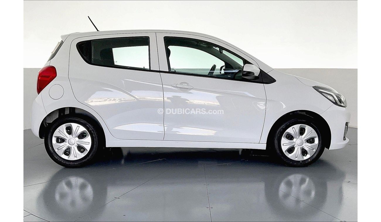 Used Chevrolet Spark LS 2020 for sale in Dubai - 608957