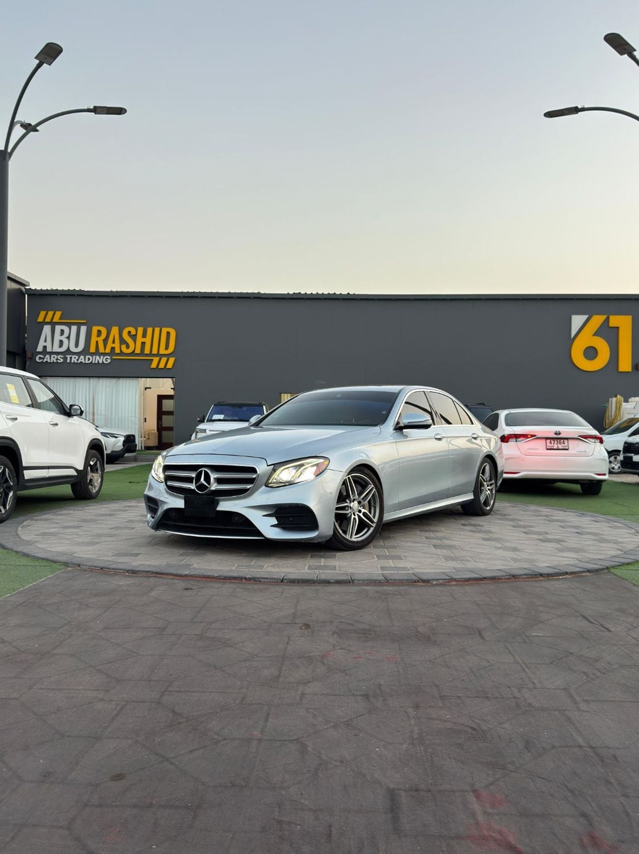 مرسيدس بنز E300 