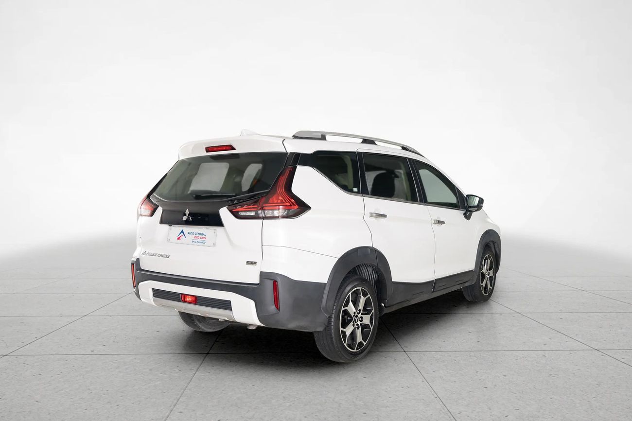 Mitsubishi Xpander PREMIUM 1.5