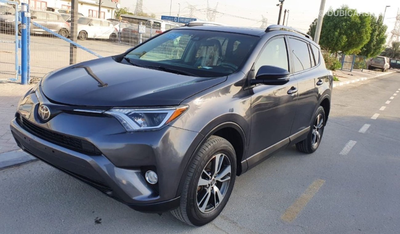 Toyota RAV4 XLE FULL OPTION 4X4, US SPECS