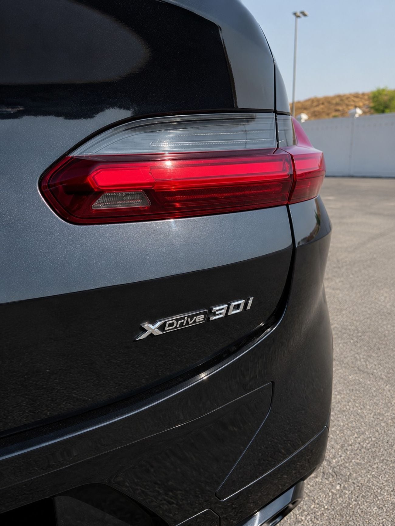 بي أم دبليو X4 XDRIVE30i LUXURY M SPORT PACKAGE