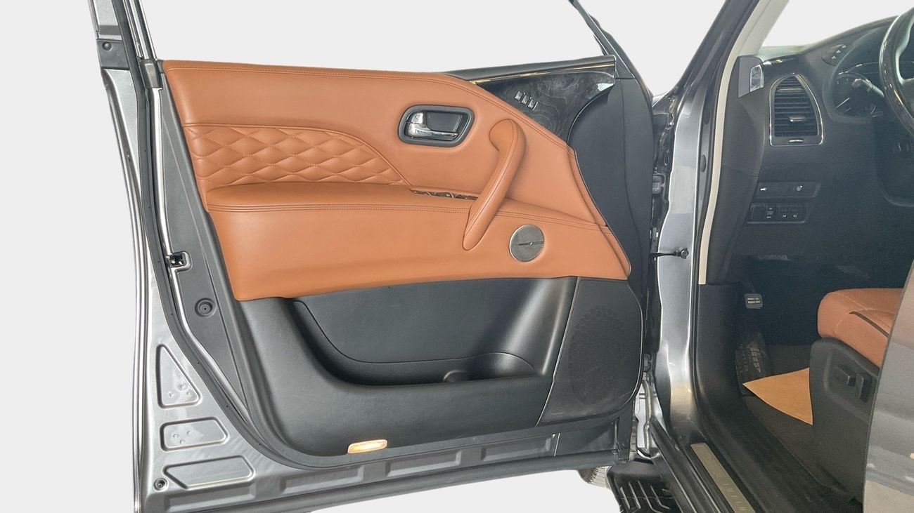 Infiniti QX80 5.6 8STR 4WD AUTO LUXE PROACTVE TOW | Guaranteed Warranty | 0 Down Payment