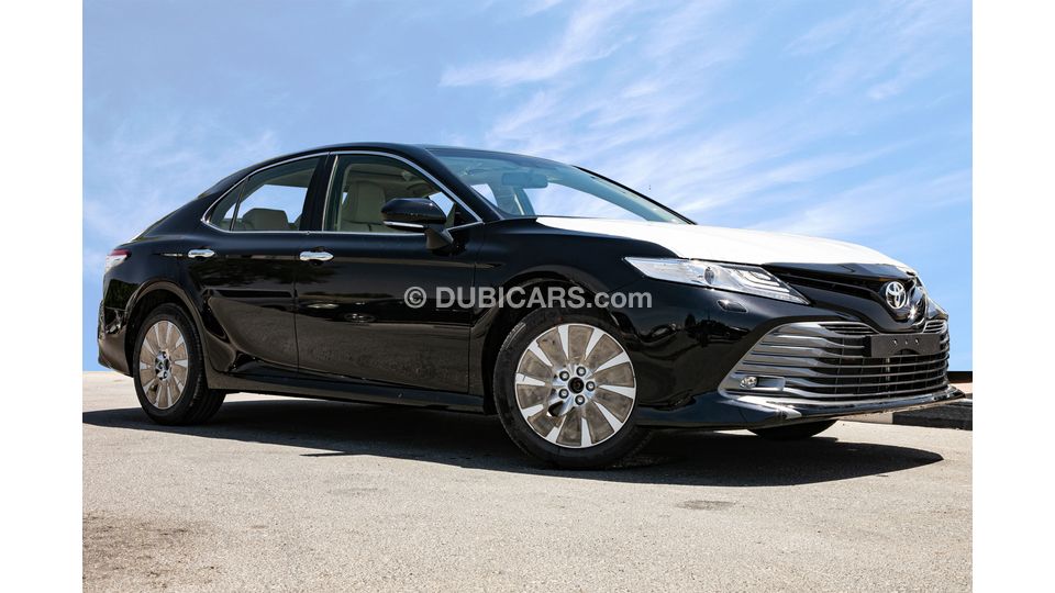 Toyota Camry Panoramic Sunroof 2.5L Petrol for sale. Black, 2020