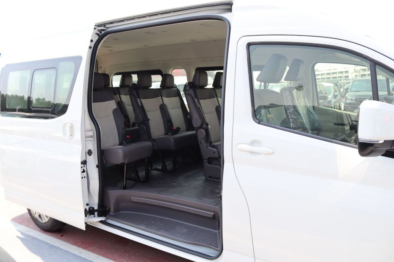 Toyota Hiace DLS -High Roof Commuter 2.8L M/T
