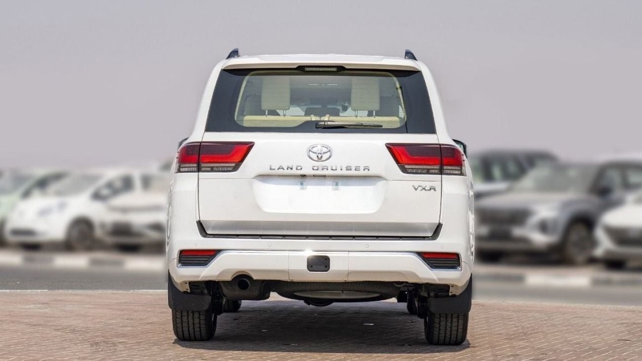 تويوتا لاند كروزر (LHD) TOYOTA LAND CRUISER LC300 VXR 3.3D AT MY2025– WHITE