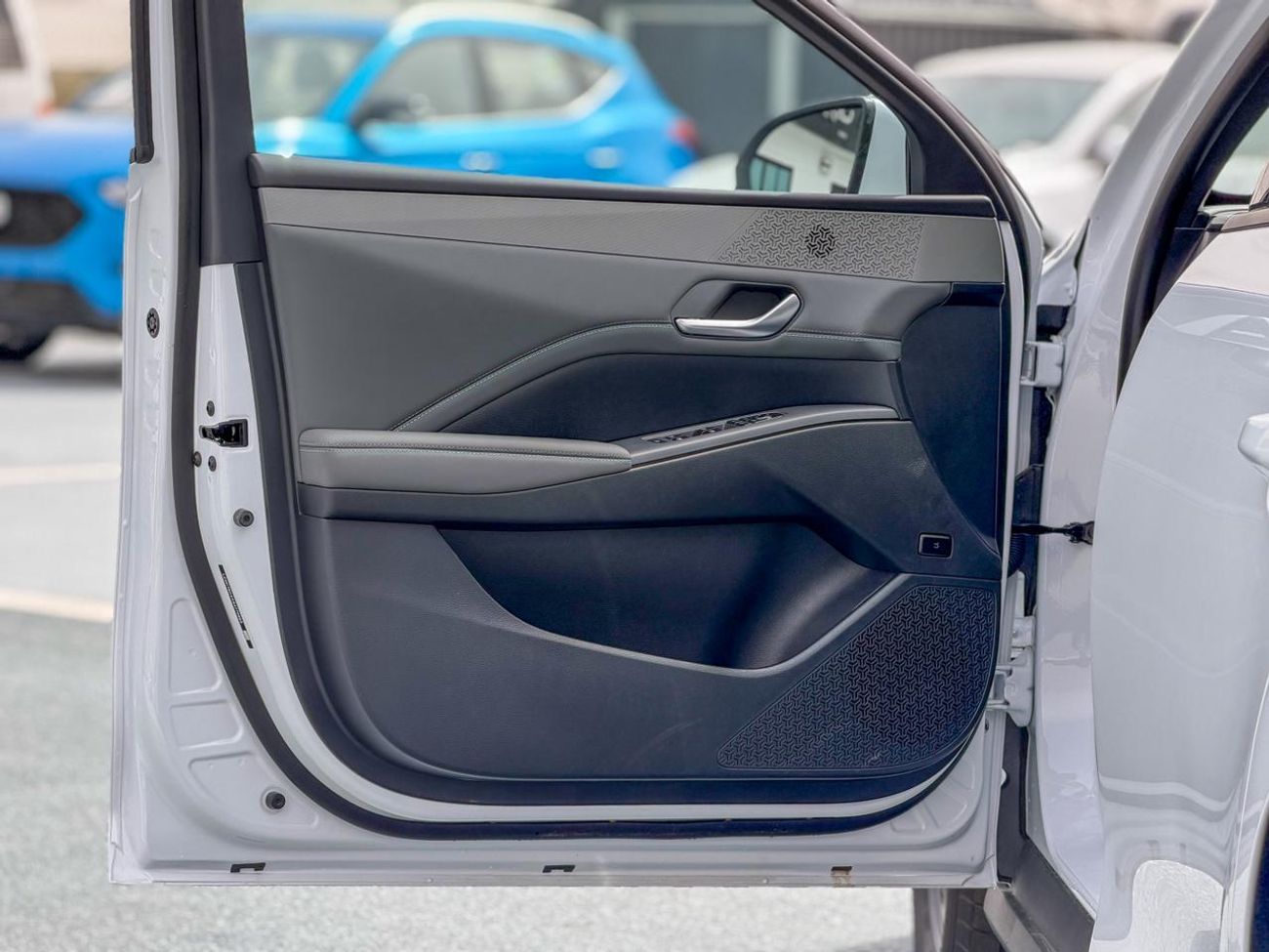 بي واي دي كين بلاس BYD QIN PLUS  2025 1.5L DM-i Hybrid