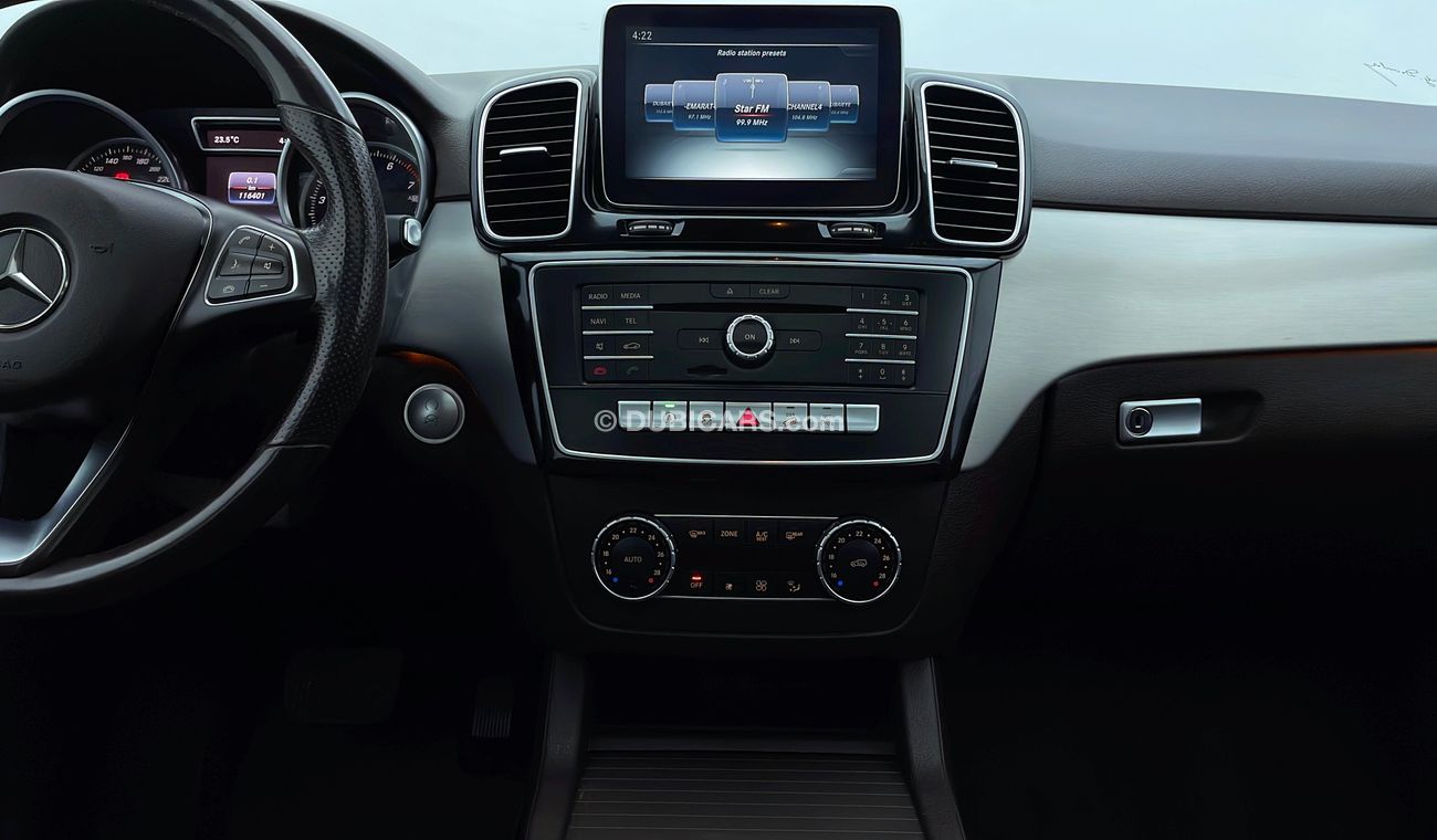 Mercedes-Benz GLE 400 STD 3 | Under Warranty | Inspected on 150+ parameters