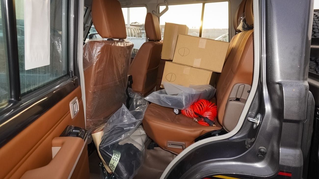 Toyota Land Cruiser Pick Up PICKUP LC79 2.8L Diesel A/T