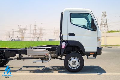 ميتسوبيشي فوسو كانتير GCC | 3.0L turbo DSL | High Wheel Base SC | 4x4 Bare Chassis | Euro 5  | 2026 | Export Only