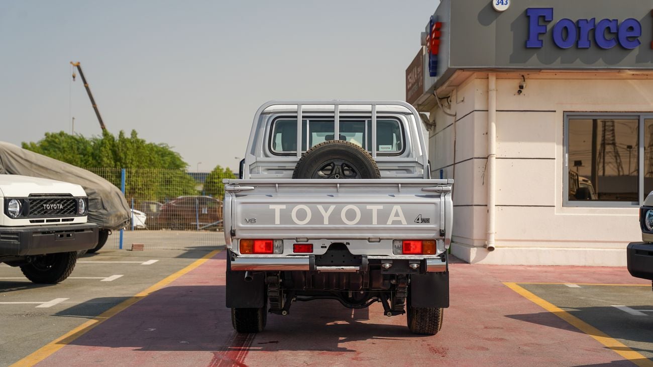 Toyota Land Cruiser Pick Up