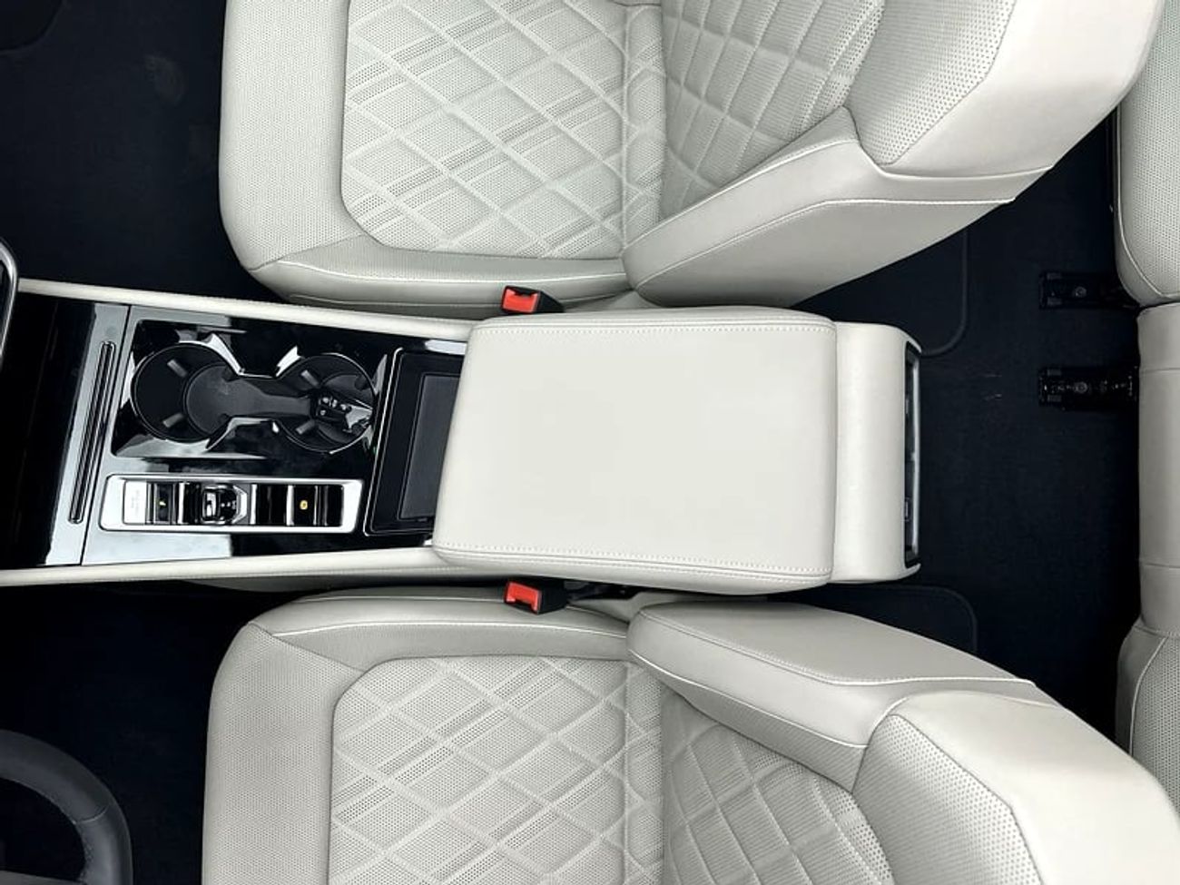 Volkswagen Teramont R-line (REF#28053)