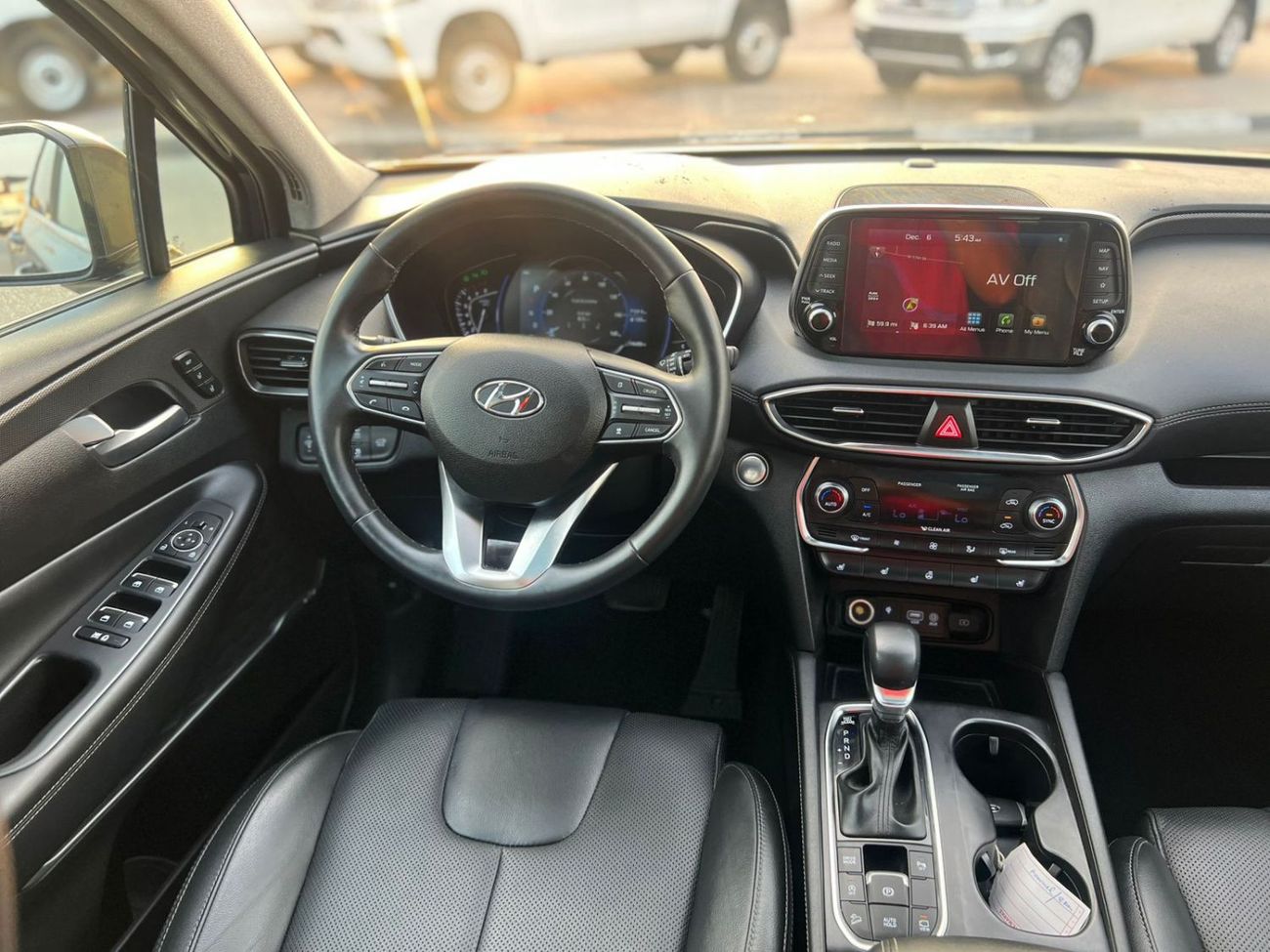 Hyundai Santa Fe 2020 Hyundai Santafe Limited  Panoramic View  - 360* 5 CAM- 2.4L V4 - AWD 4x4 -With Radar & Sensor -