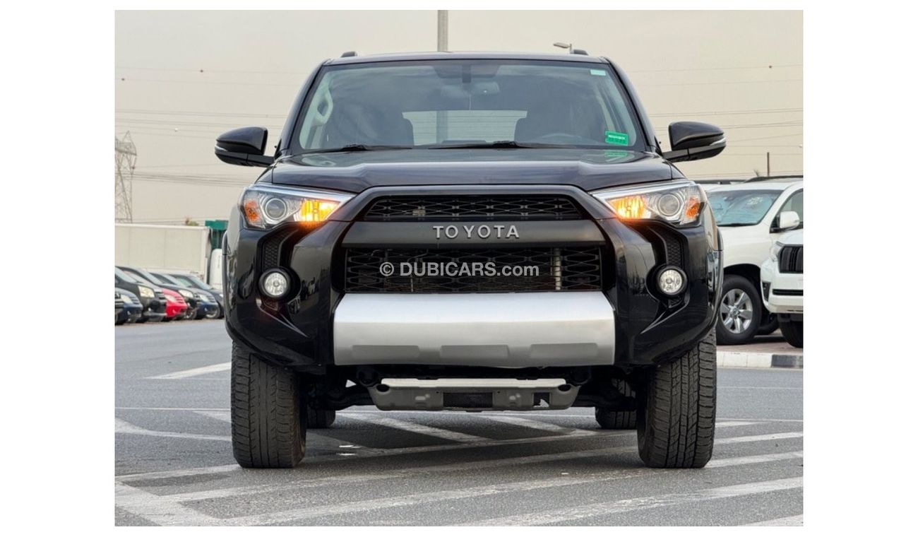 Toyota 4Runner 2019 SR5 PREMIUM 7 SEATS 4x4 SUNROOF FULL OPTION USA IMPORTED