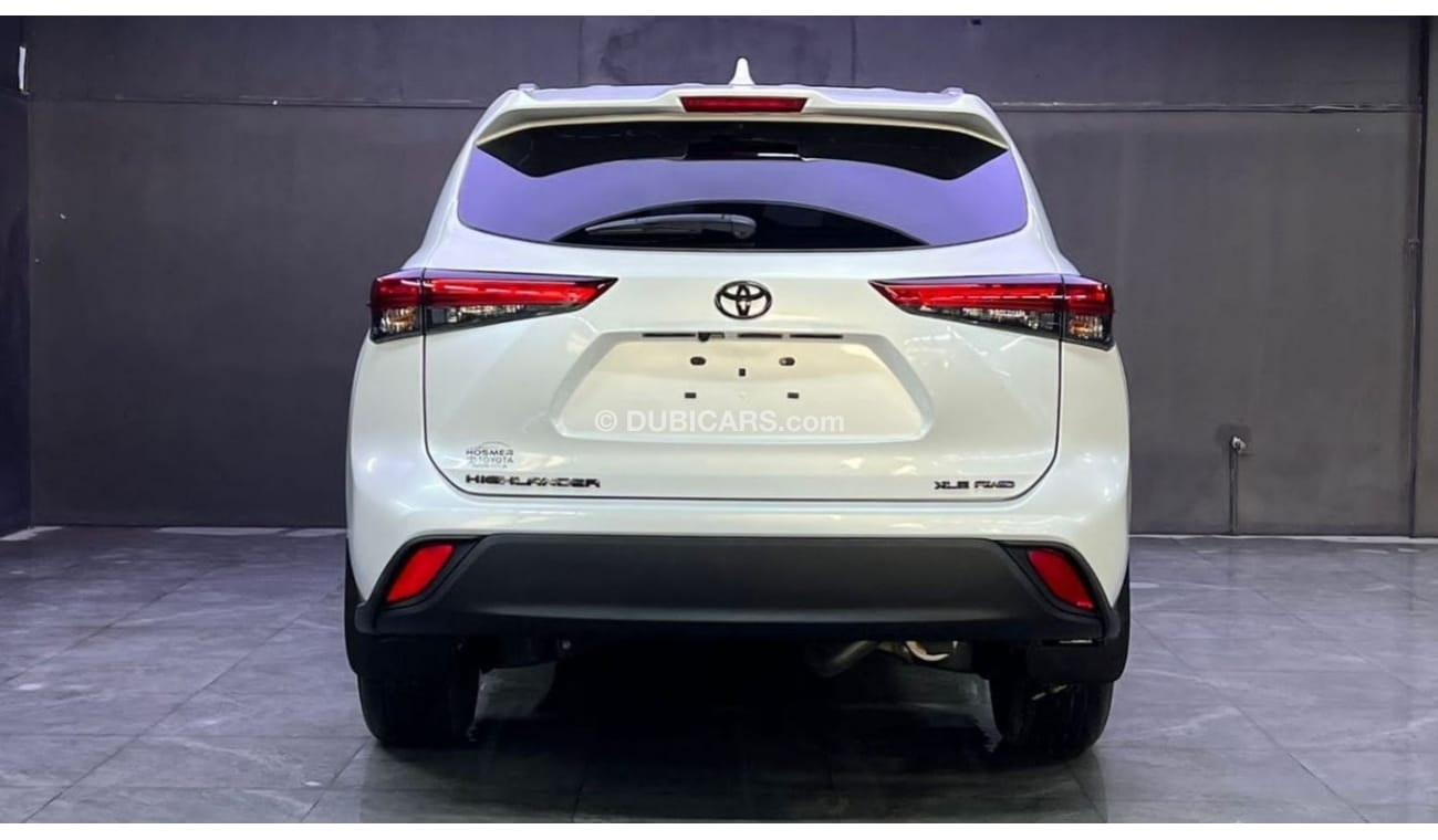 Toyota Highlander 2022 Toyota Highlander XLE AWD 4x4 Full Option Without Paint