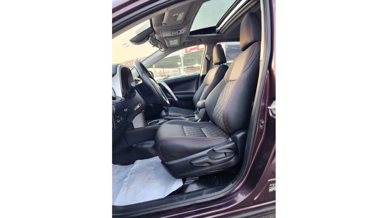 تويوتا راف ٤ TOYOTA RAV4 XLE HYBRID FULL OPTION