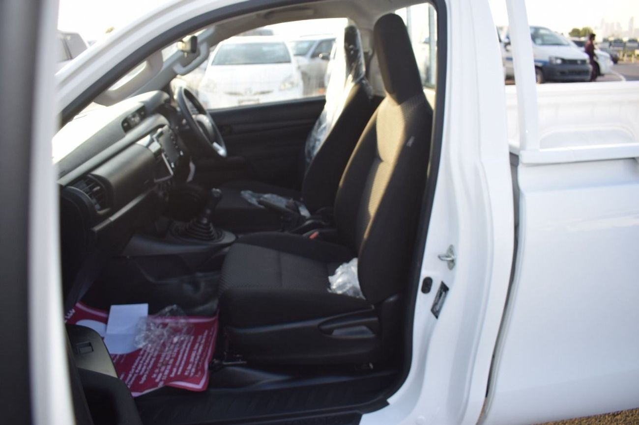 تويوتا هيلوكس مقصورة فردية