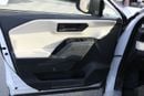 تويوتا راف ٤ XLE 2.0L Petrol GCC ! Sunroof ! Automatic Back door ( Saudi spec )