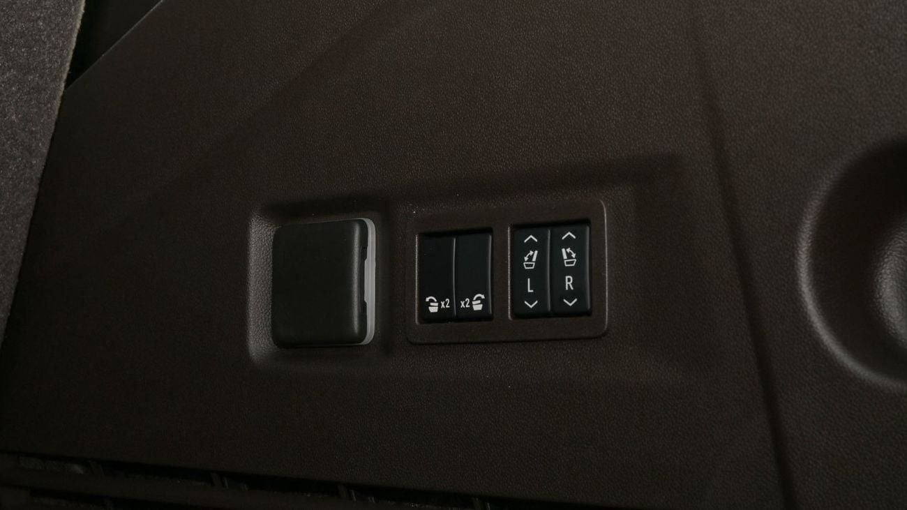 GMC Yukon GMC YUKON Elevation RWD 5.3L V8 - 2025 - Brand New (Export)