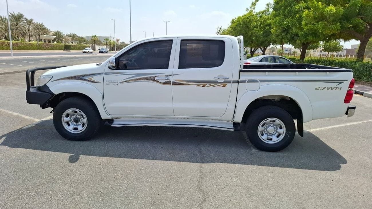 تويوتا هيلوكس